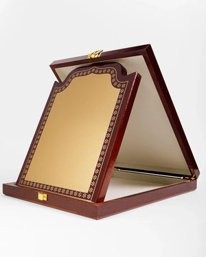 ARABESQUE WOODEN AWARD W-202