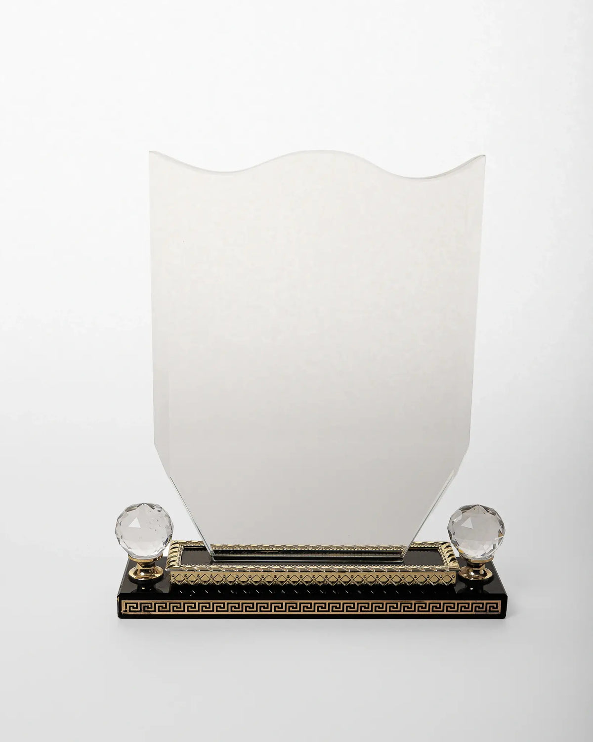LARGE CRYSTAL AWARD WITH GOLD BASE C-22