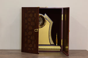 LARGE ROUND WOODEN GATE AWARD W-41