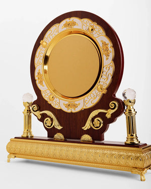 ROUND WOODEN GATE AWARD W-46
