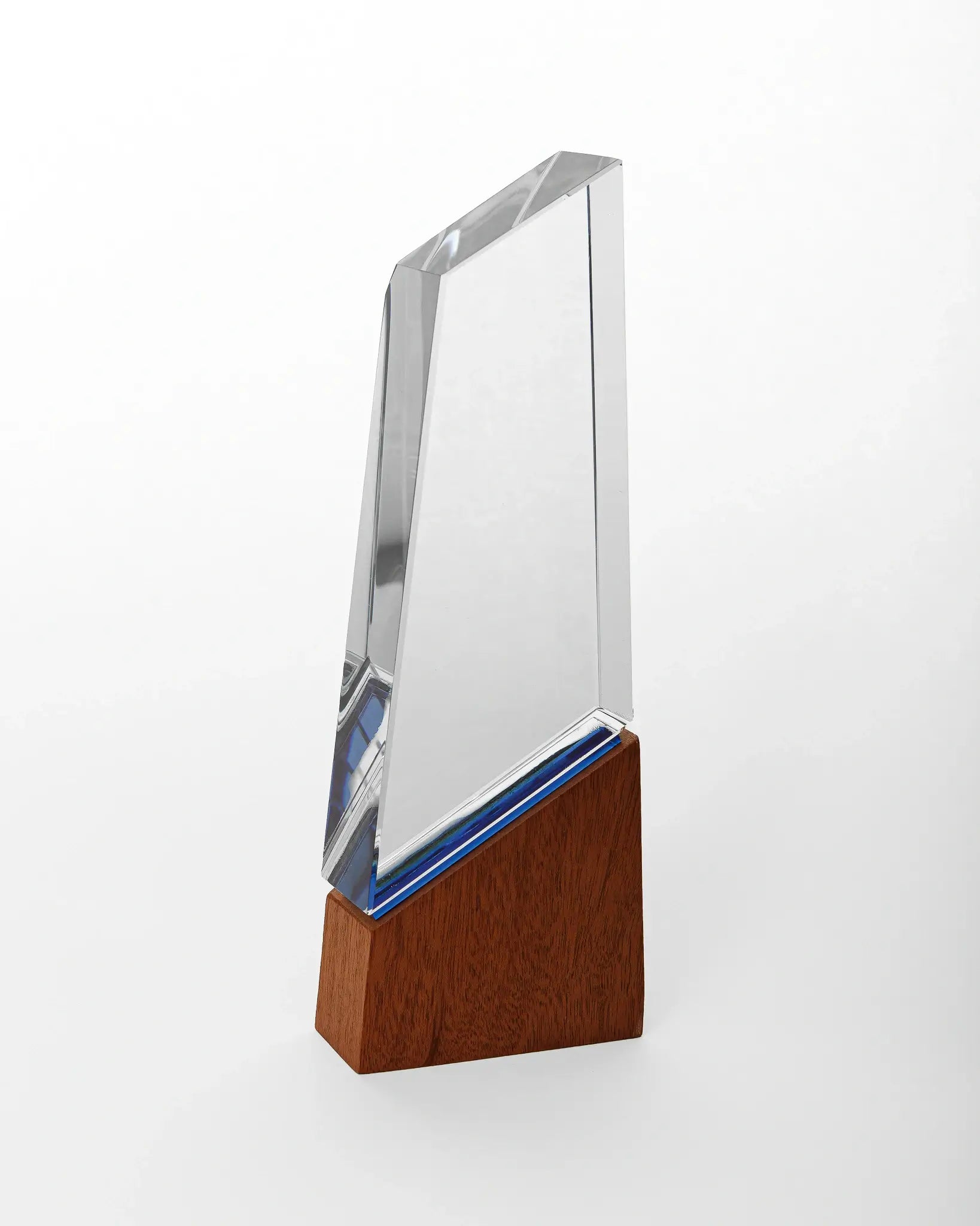 CRYSTAL AWARD WITH DARK WOODEN BASE 37--2
