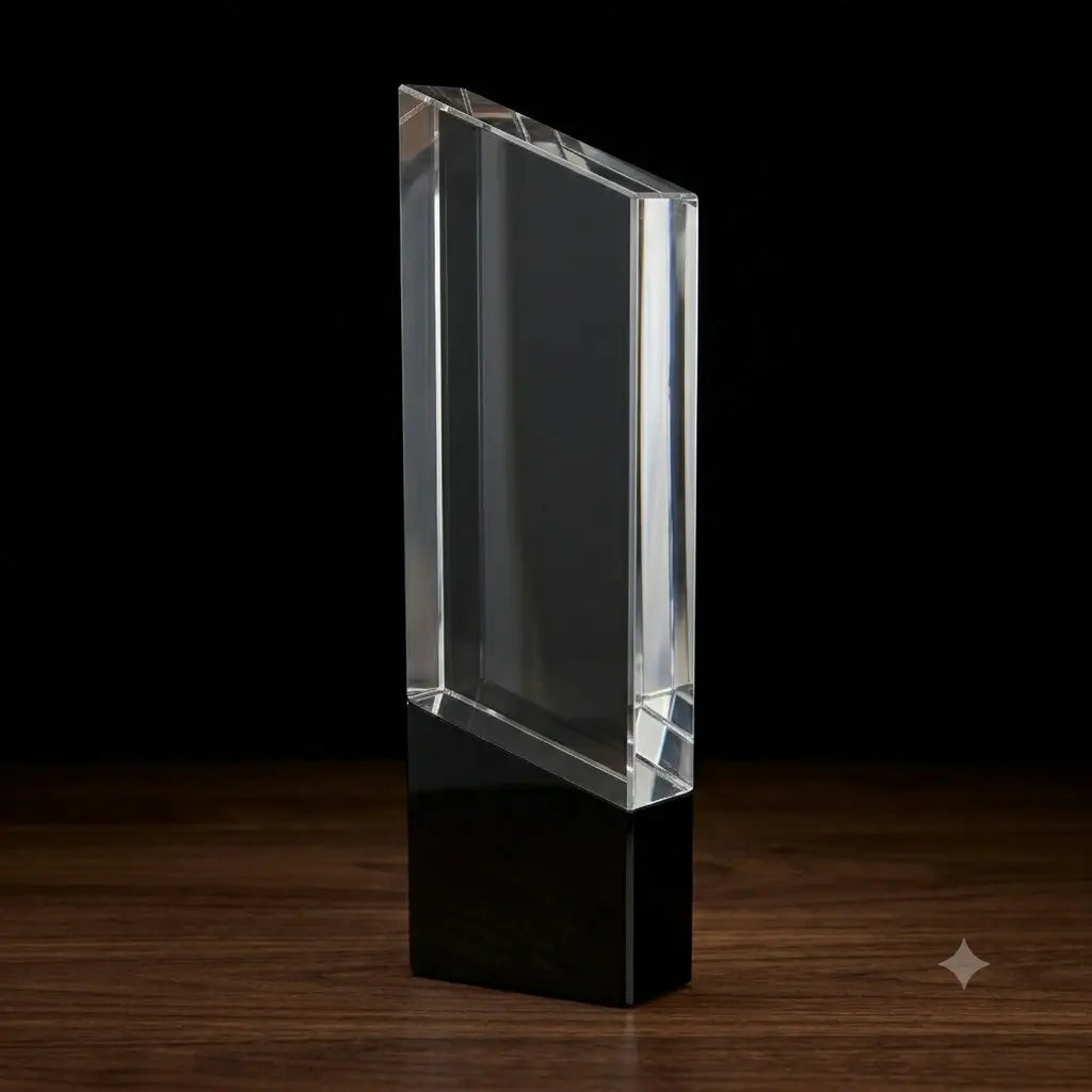 LARGE CRYSTAL AWARD WITH BLACK BASE AH--20