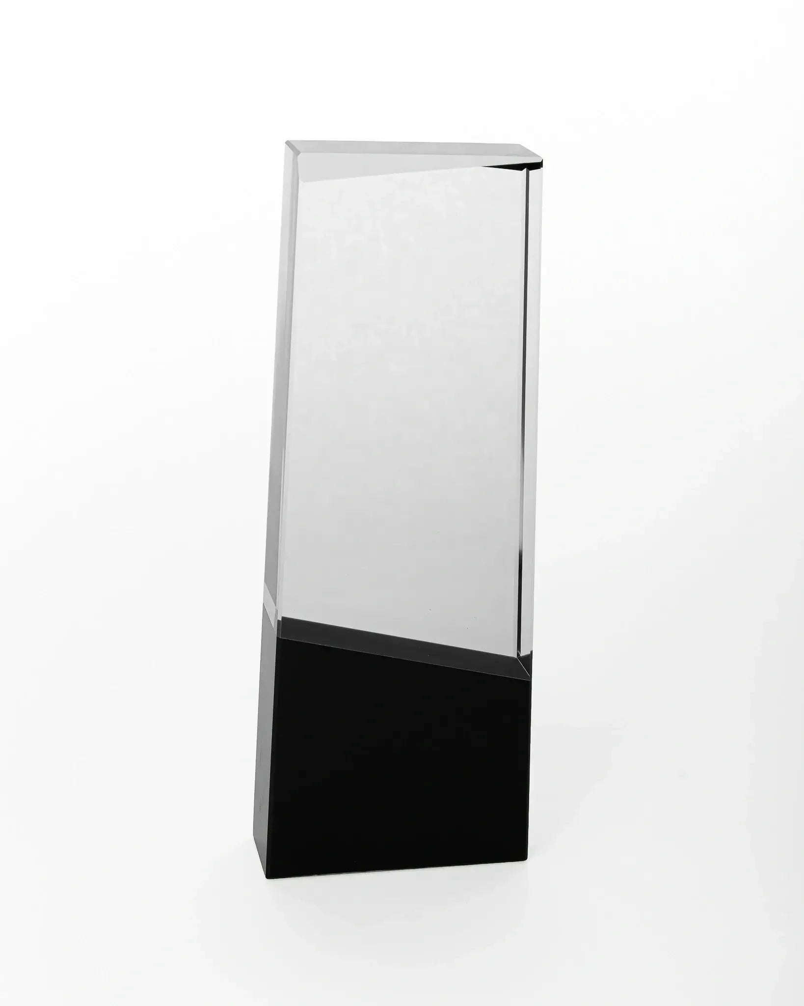 SMALL CRYSTAL AWARD WITH BLACK BASE AH-20 ( WHOLESALE )