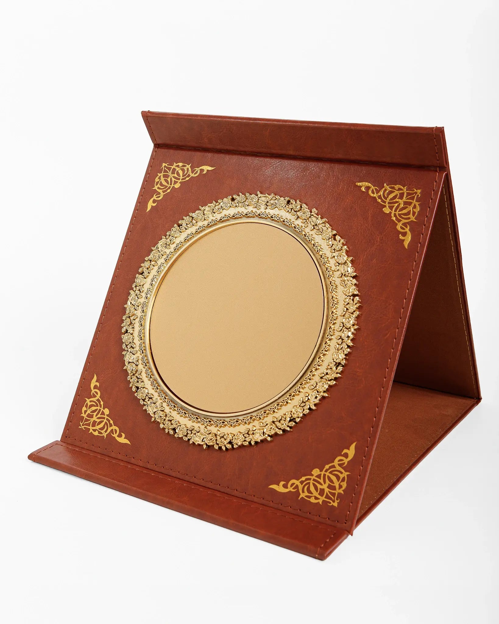 ROUND LEATHER SHIELD WW-11