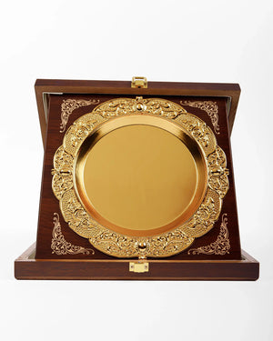 SMALL GOLD WOODEN PLATE W-1001
