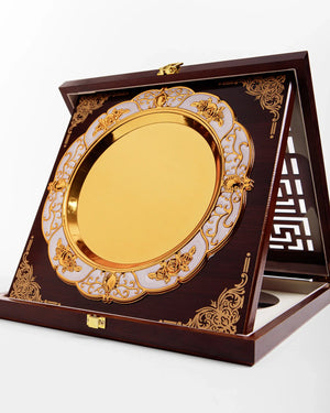 MEDIUM WHITE & GOLD WOODEN PLATE W-1005