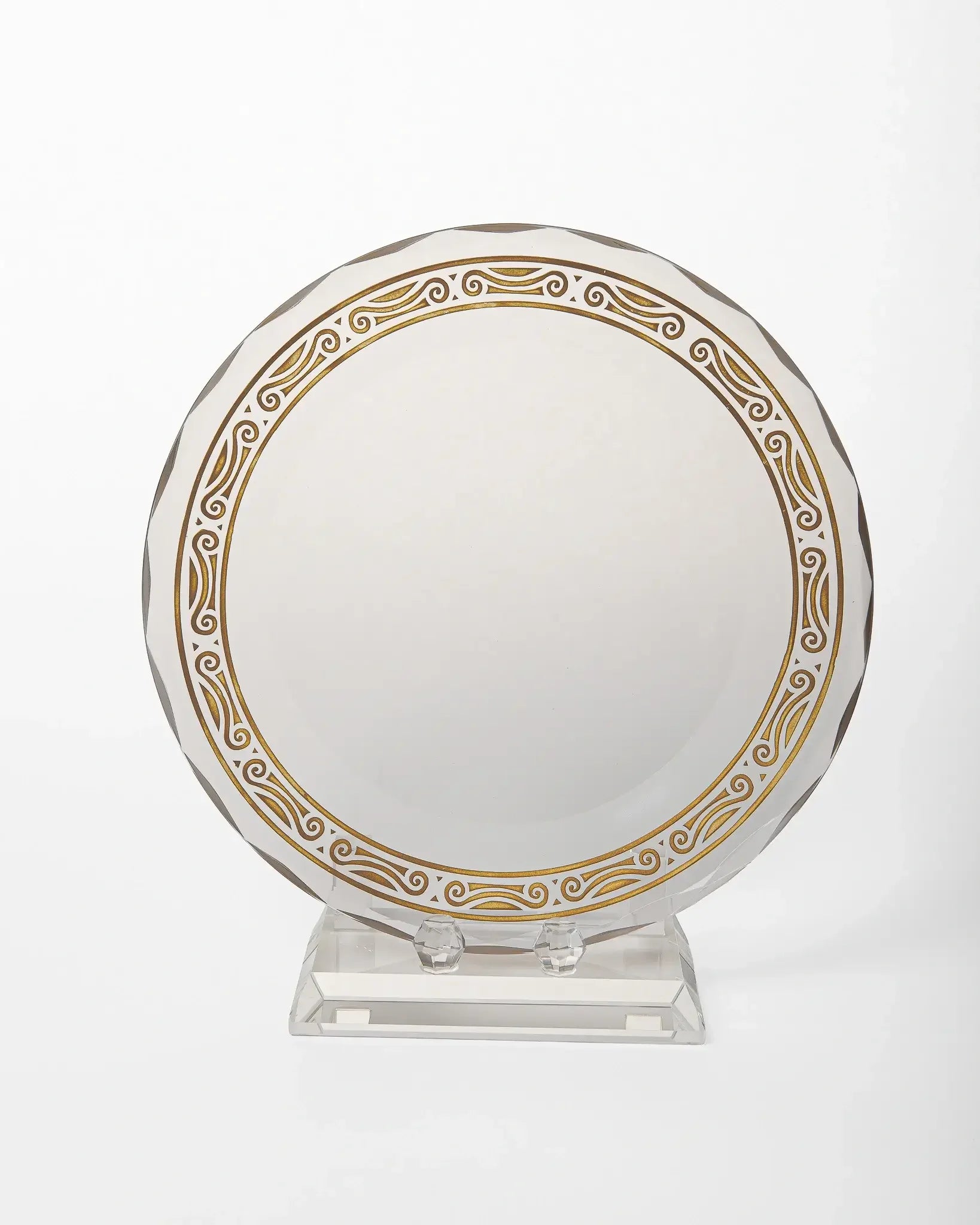 SMALL DECORATIVE CRYSTAL PLATE WITH BASE ATB-011