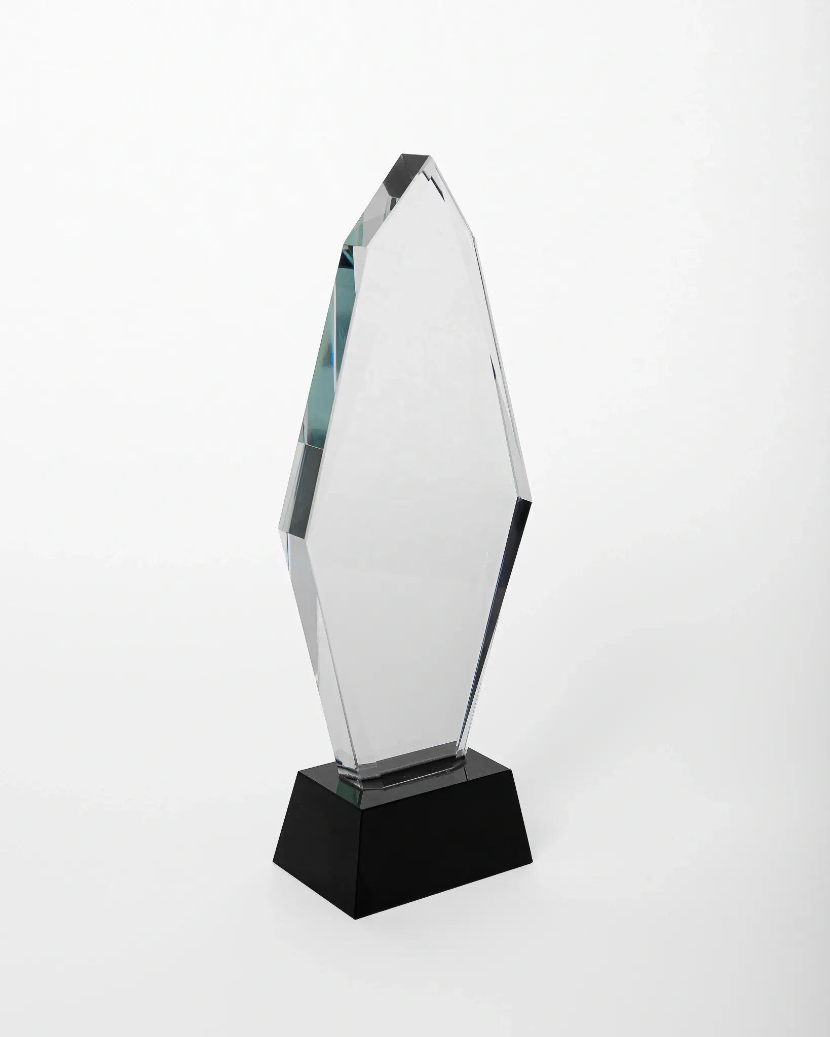 CRYSTAL OSCAR BOX-08