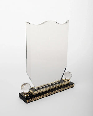 LARGE CRYSTAL AWARD WITH GOLD BASE C-22