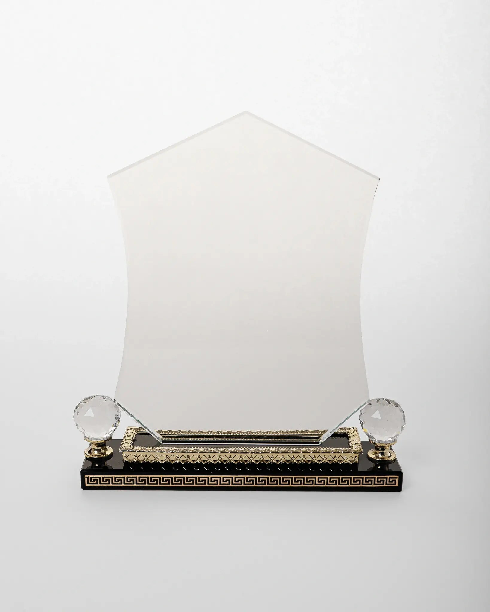 LARGE CRYSTAL AWARD WITH GOLD BASE C-24 ( WHOLESALE )
