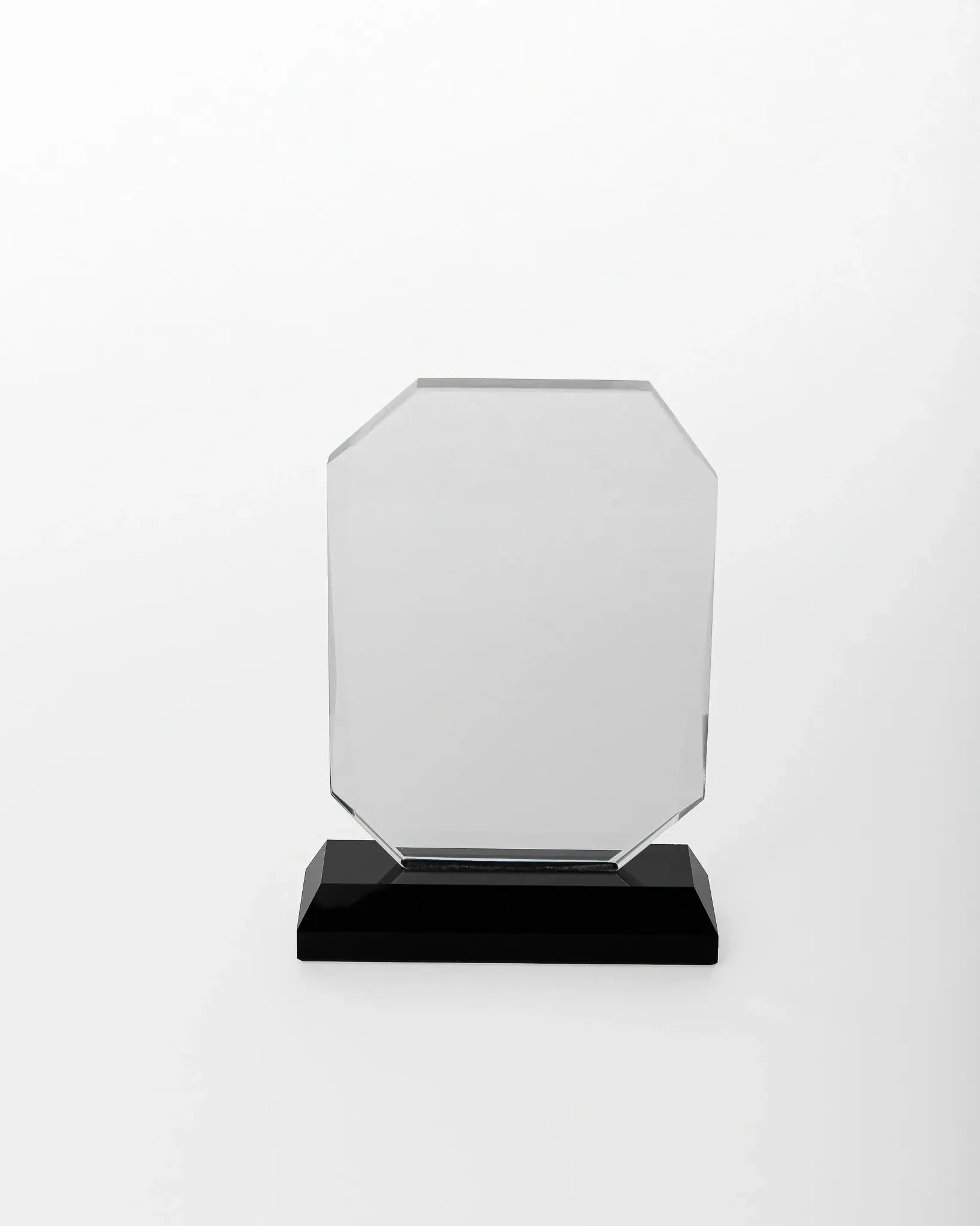 SMALL CRYSTAL AWARD WITH BLACK BASE C-33 ( WHOLESALE )
