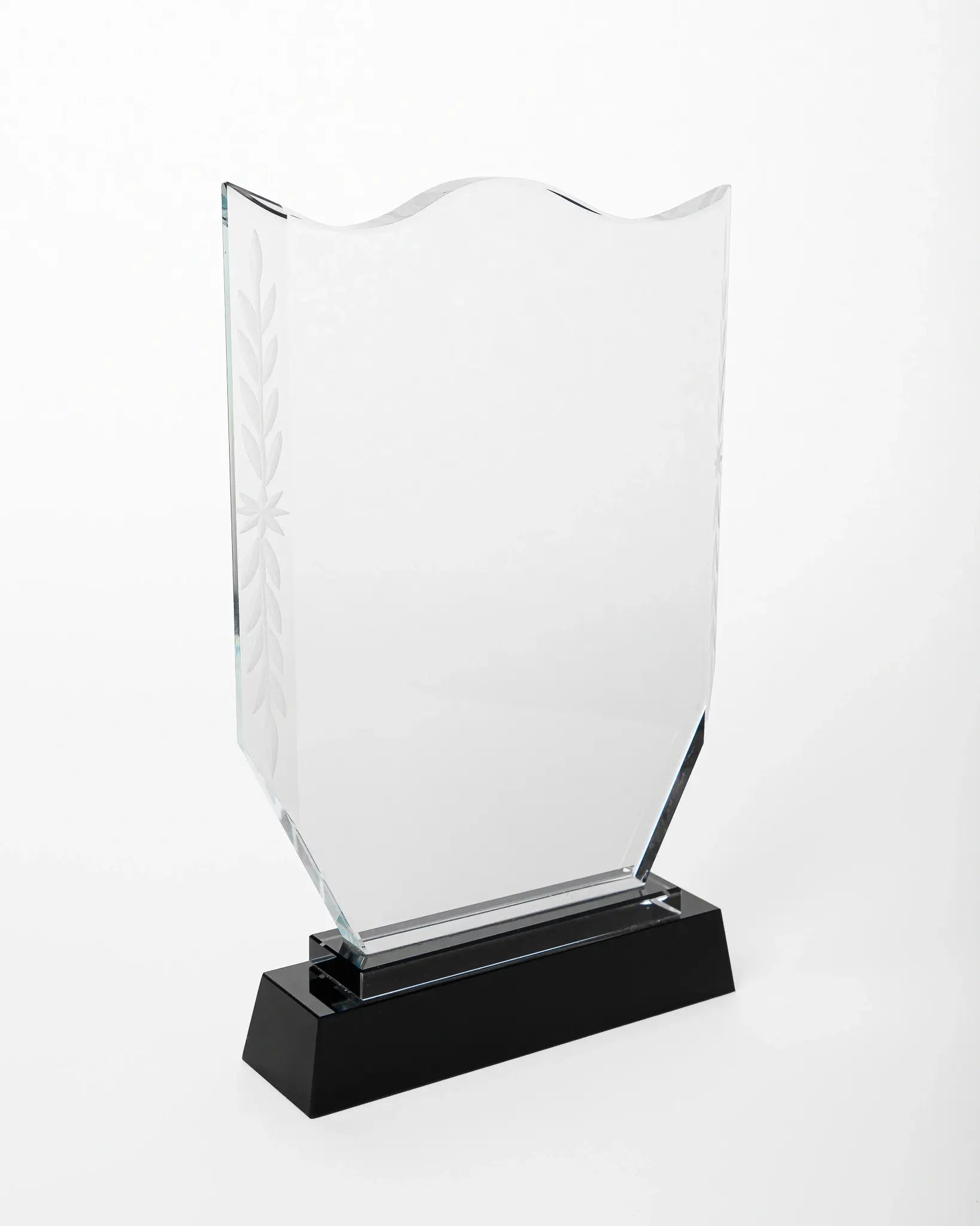 CRYSTAL AWARD WITH BLACK BASE C-42
