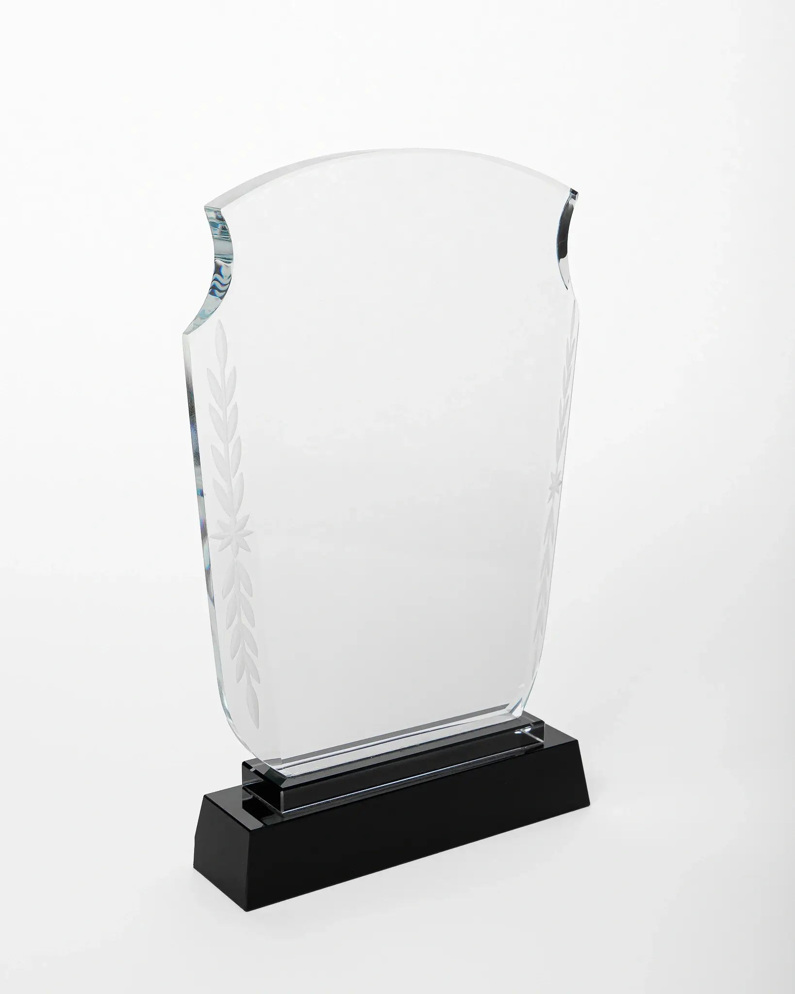 CRYSTAL AWARD WITH BLACK BASE C-43