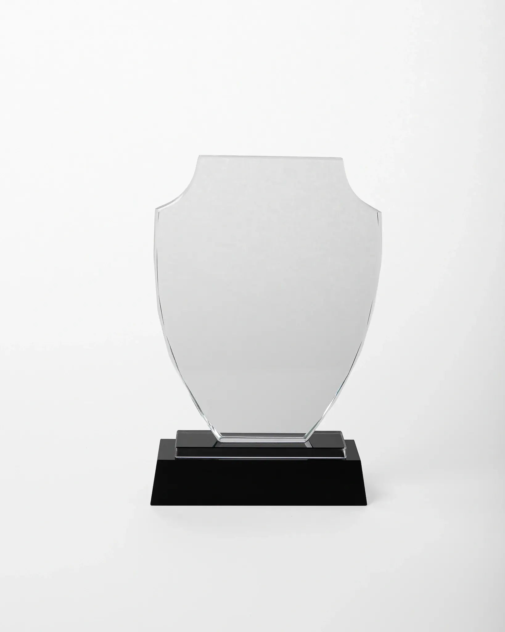 MEDIUM CRYSTAL AWARD WITH BLACK BASE C-7 ( WHOLESALE )
