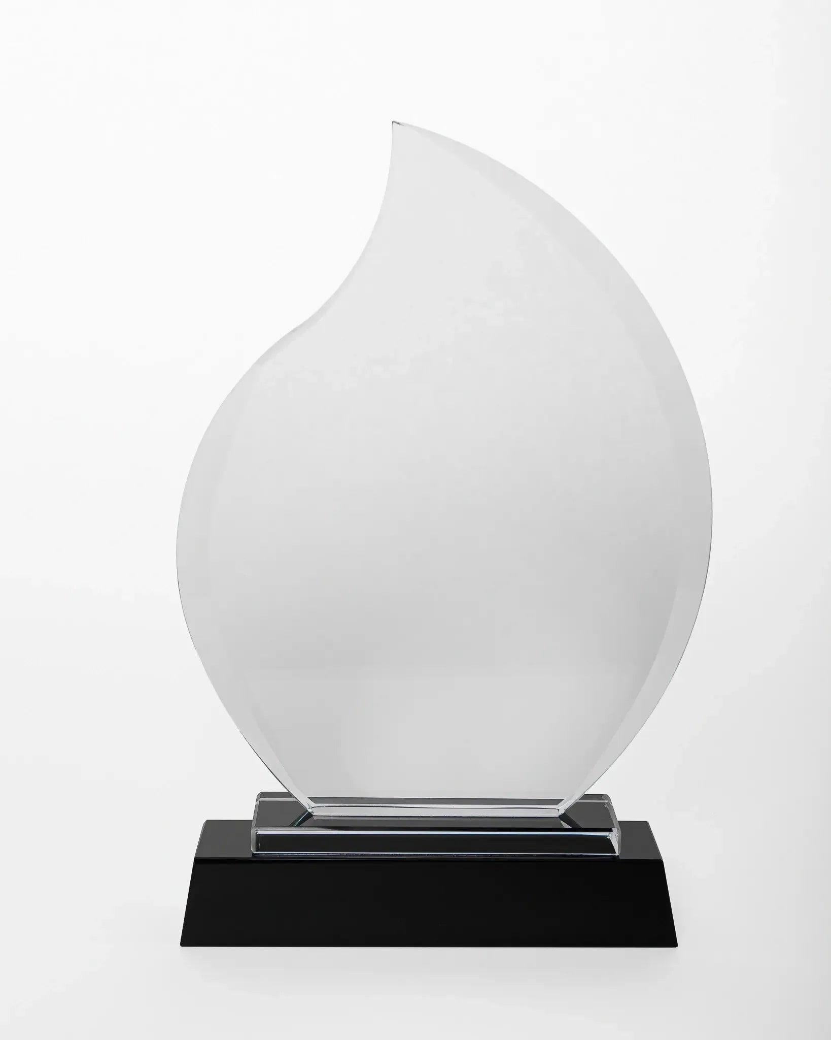 MEDIUM CRYSTAL AWARD WITH BLACK BASE C-9 ( WHOLESALE )