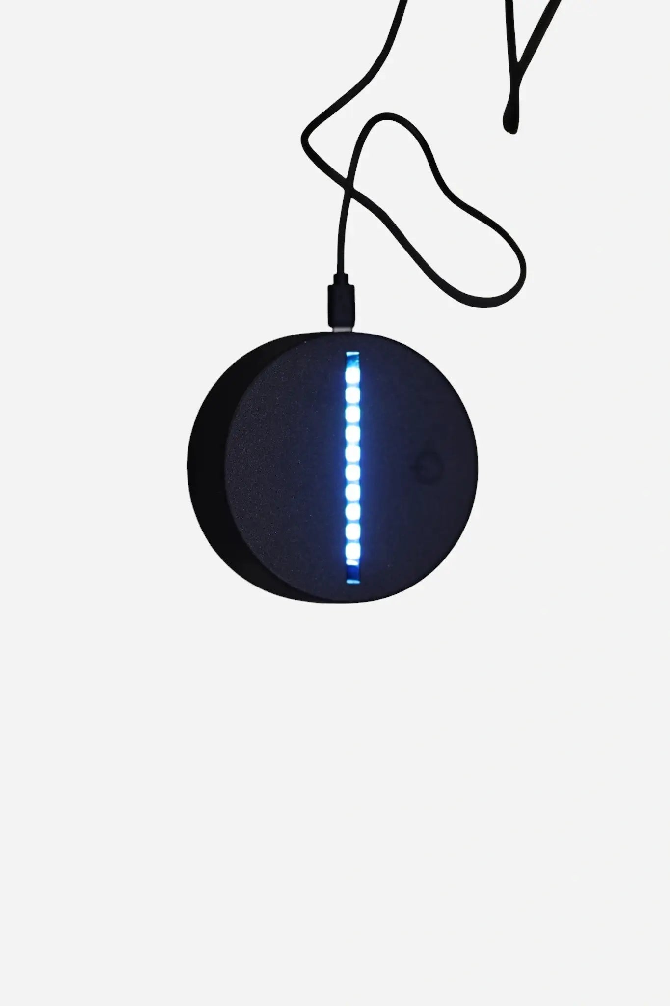 BLACK LED ROUND ACRYLIC BASE 1 G-1 ( WHOLESALE )