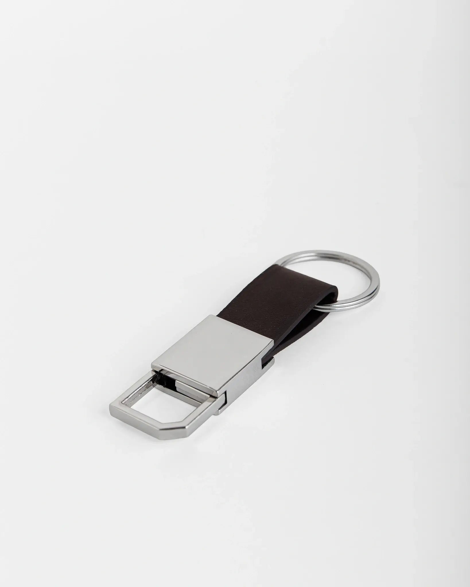 KEYCHAIN MD-02 ( WHOLESALE )