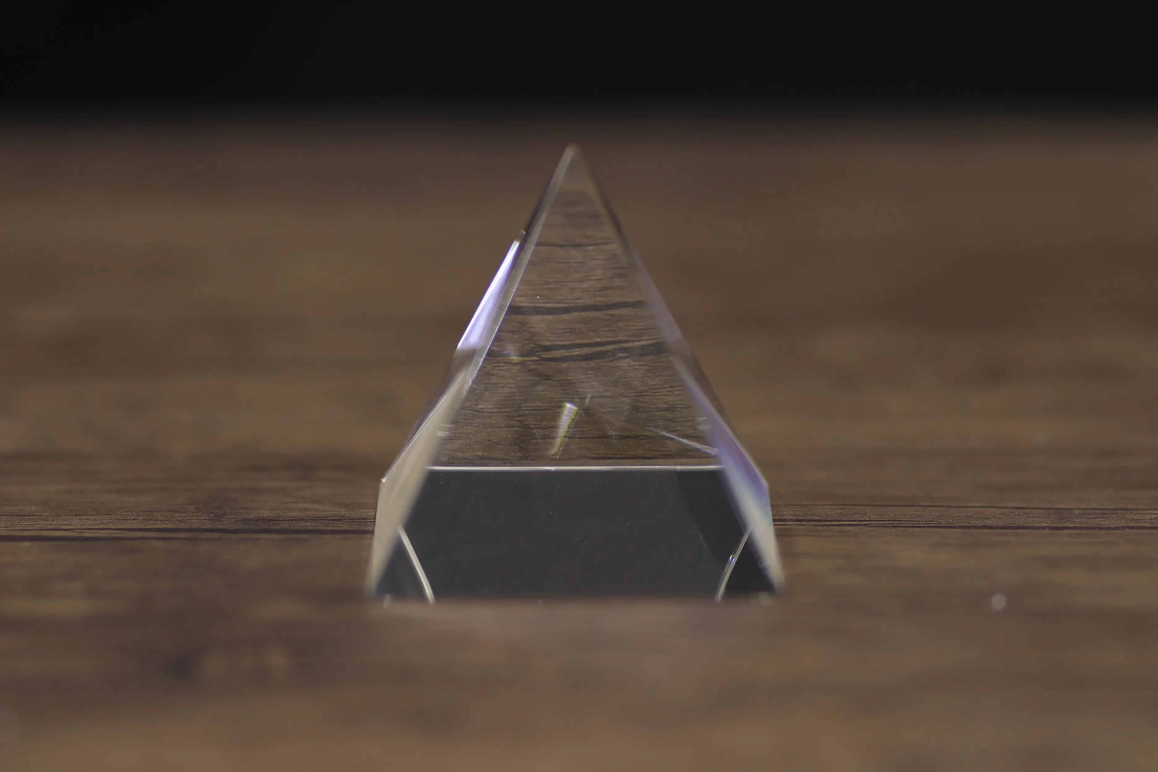 TRIANGULAR CRYSTAL PYRAMID P-5 ( WHOLESALE )
