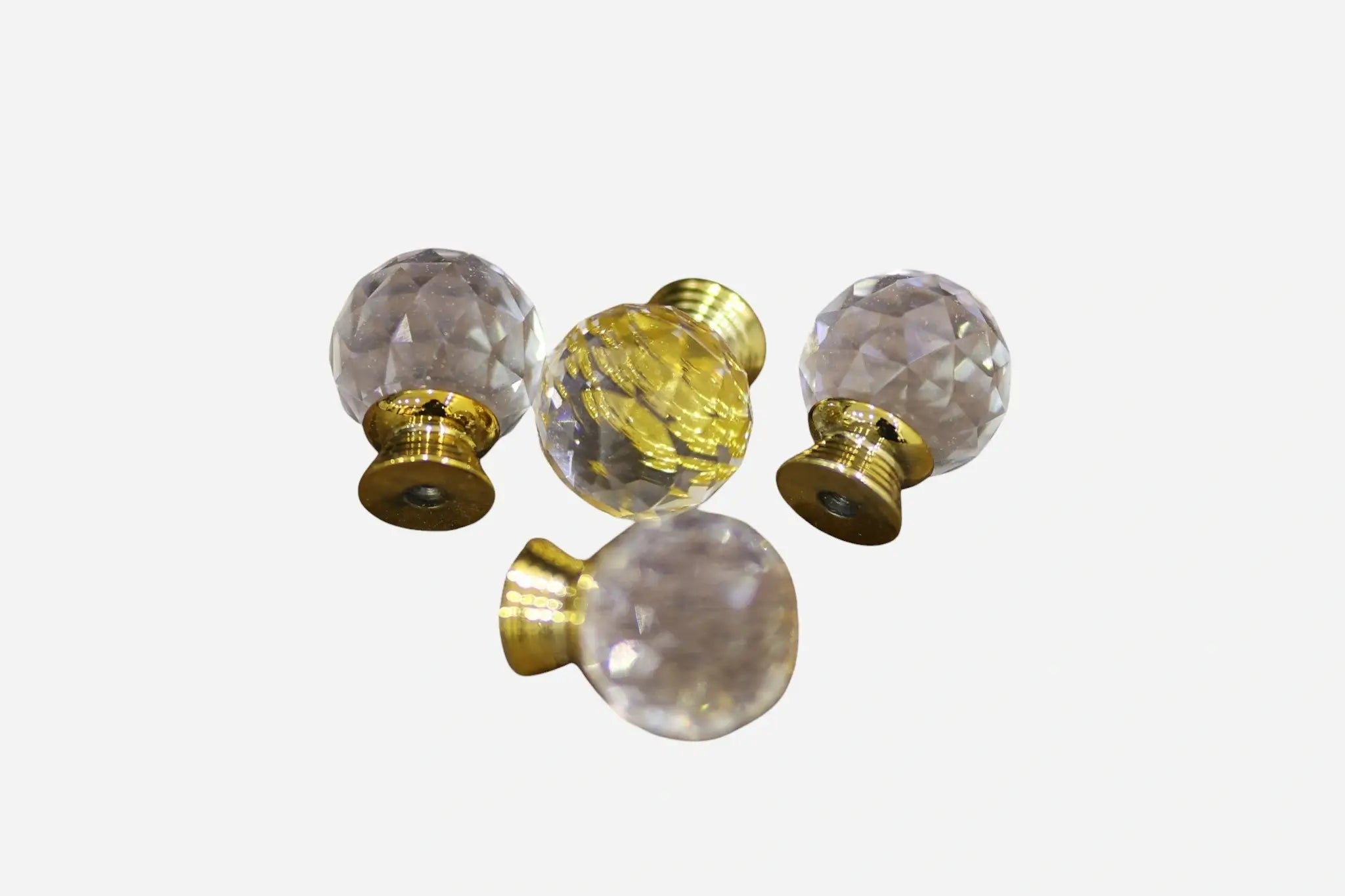 METAL CRYSTAL BALL P-9