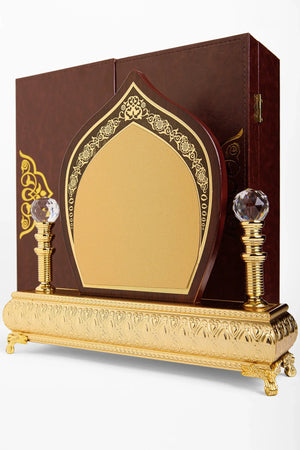 MEDIUM B GATE AWARD WITH GOLD FINISH W-3002