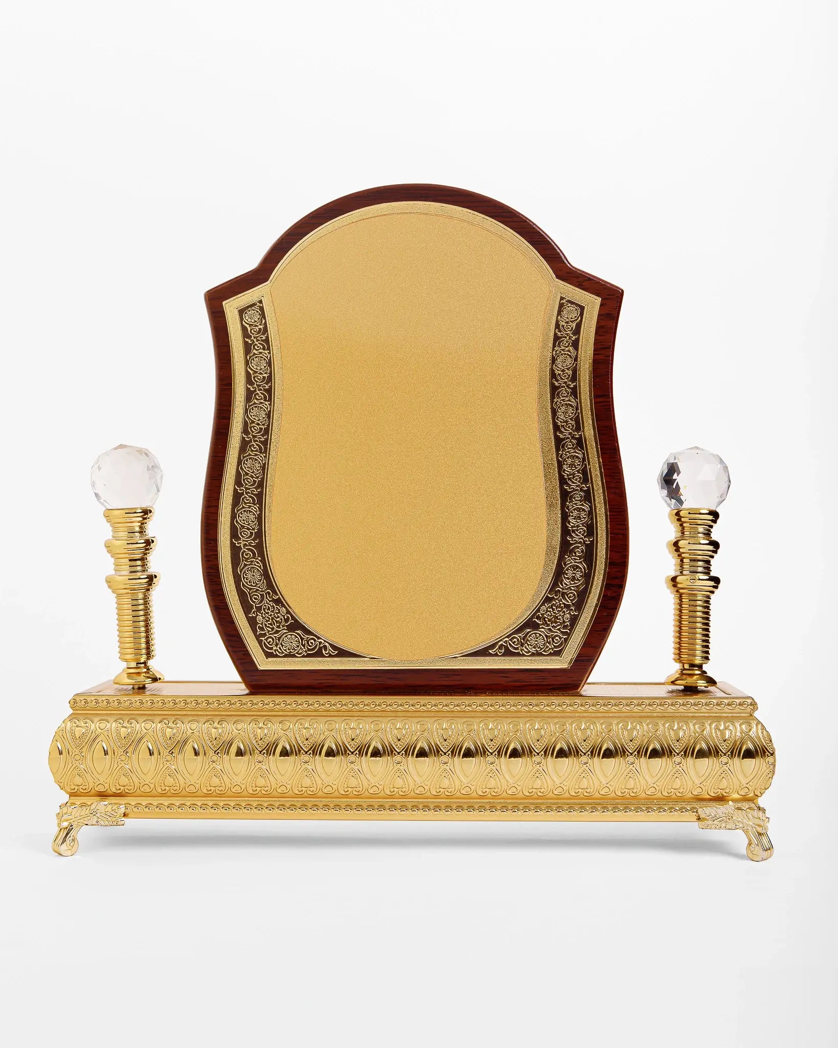 MEDIUM B GATE AWARD WITH GOLD FINISH W-33B ( WHOLESALE )
