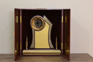 LARGE ROUND WOODEN GATE AWARD W-41