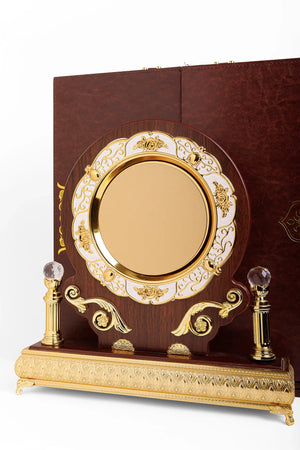 ROUND WOODEN GATE AWARD W-46