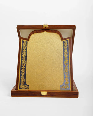 MEDIUM ORNATE WOODEN SHIELD WW-07