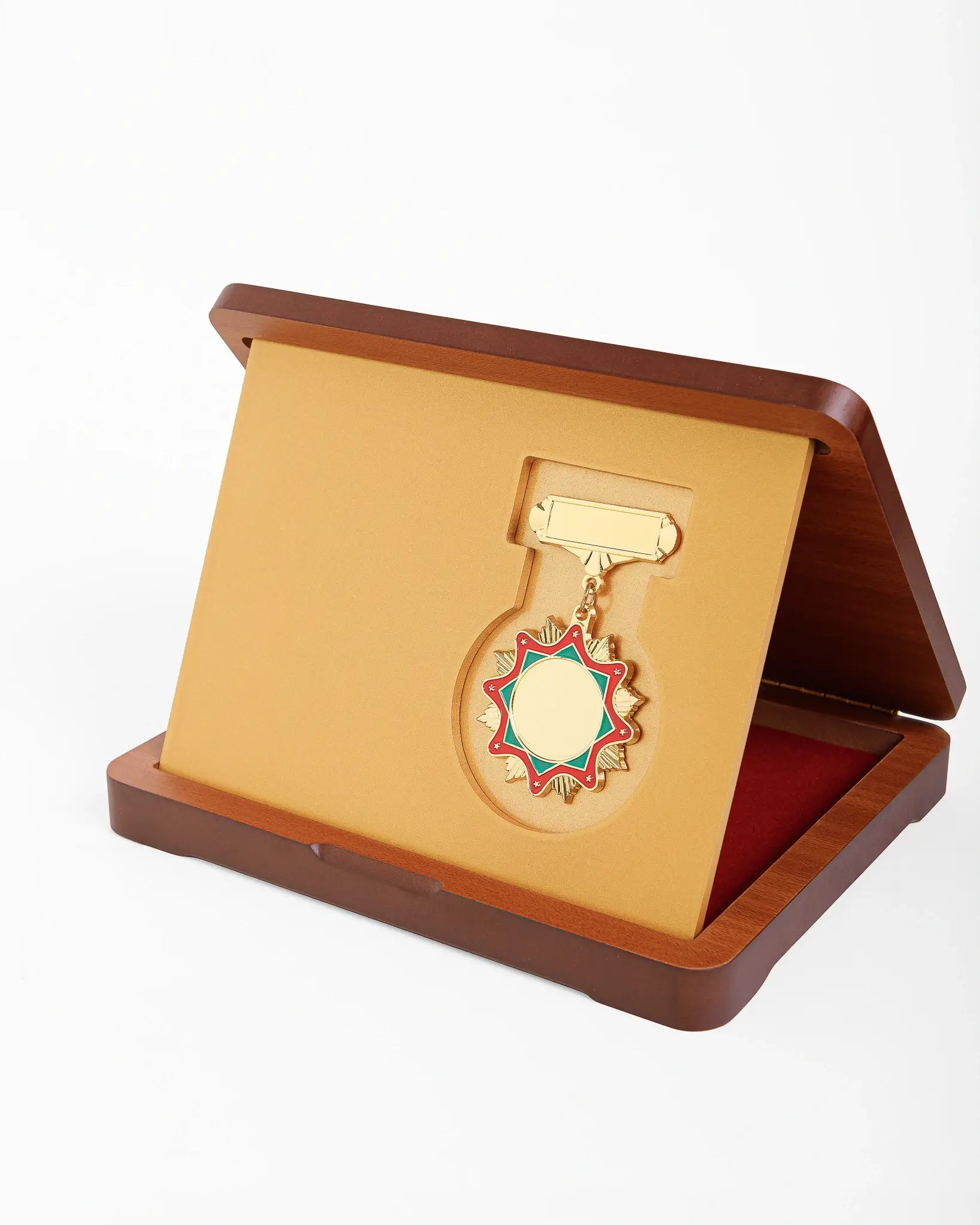 WOODEN AWARD WITH GOLD EMBLEM WW-24G ( WHOLESALE )