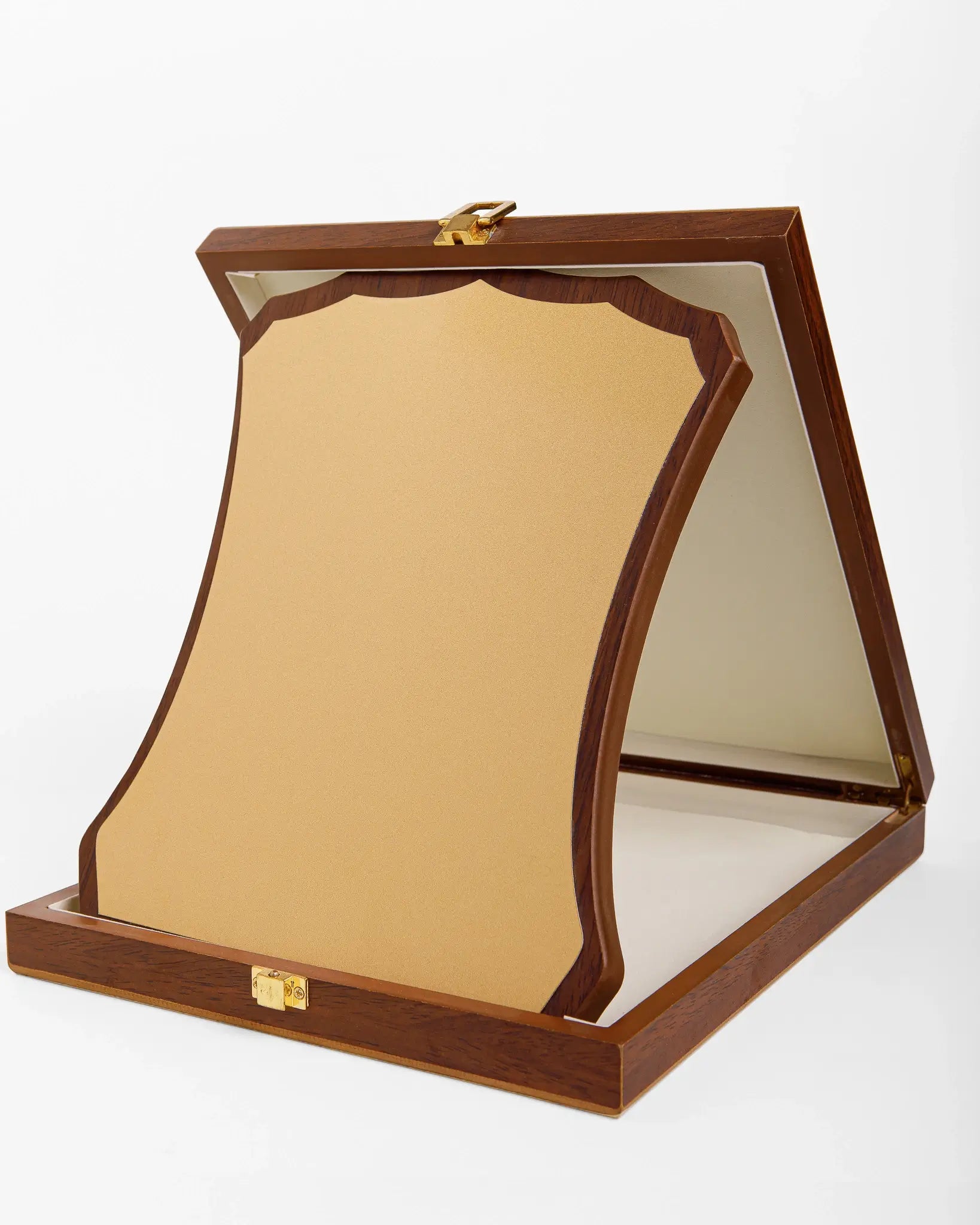 SMALL WOODEN AWARD WW-27-3