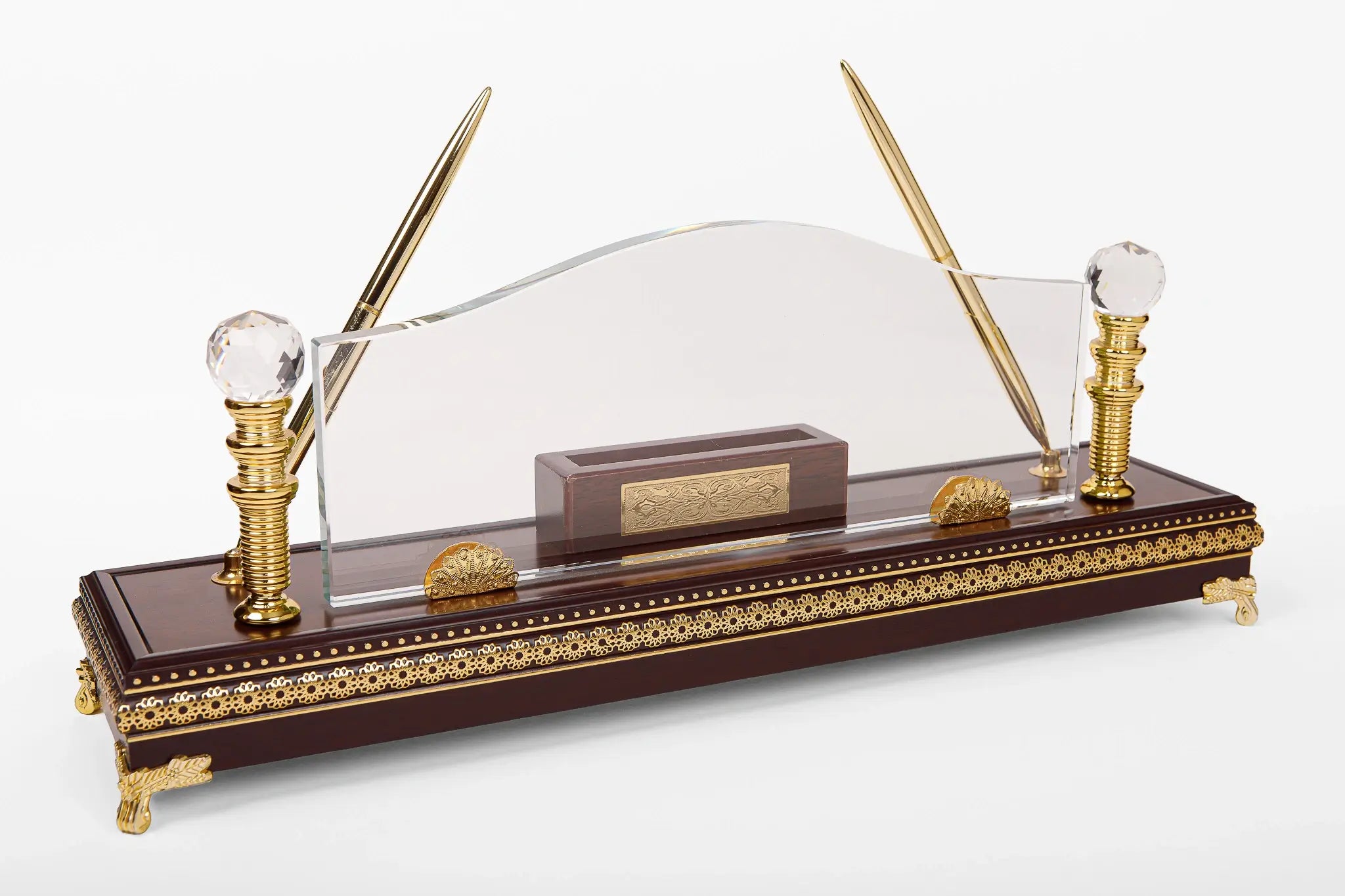 GOLD CRYSTAL DESK PYRAMID W-12